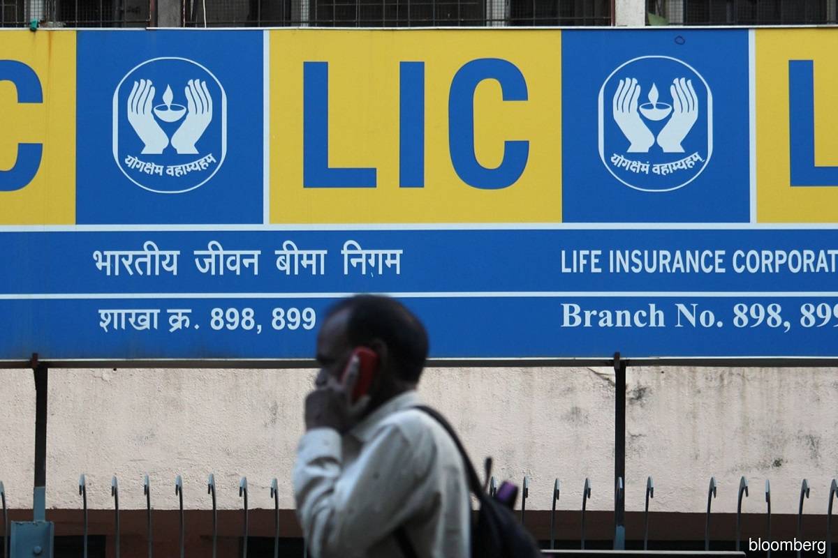 India may review timing of LIC share sale after Ukraine invasion