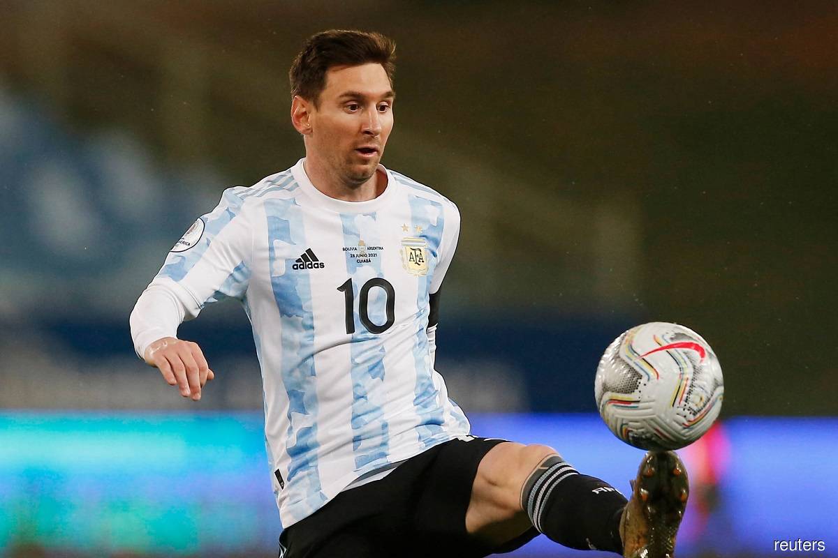 'Five-star' Messi nets five in friendly against Estonia