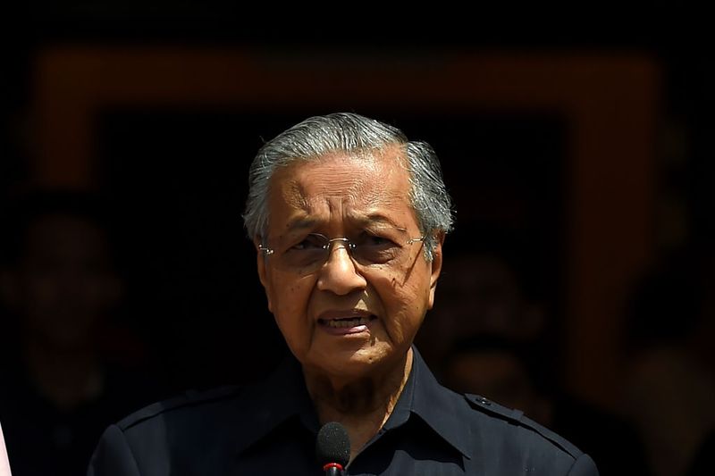 Mahathir to discuss revival of Look East Policy during ...