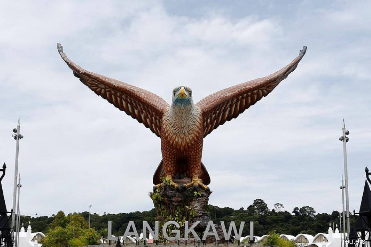 Government mulls tourism bubble pilot project in Langkawi, says PM