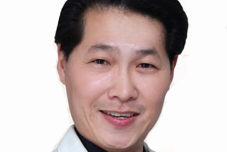 Alan Hoo, founder and executive director of Medcare International