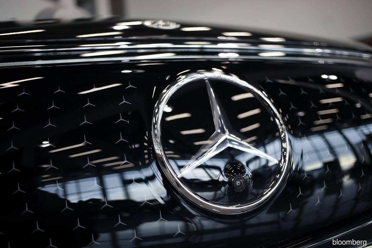 Mercedes, CATL partner on €7.3 bil Hungary battery plant
