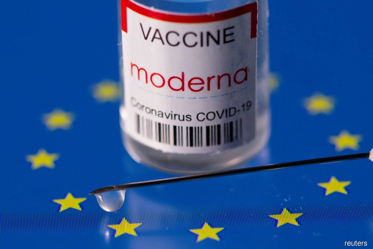EU reviewing data on Moderna's Covid-19 booster shot