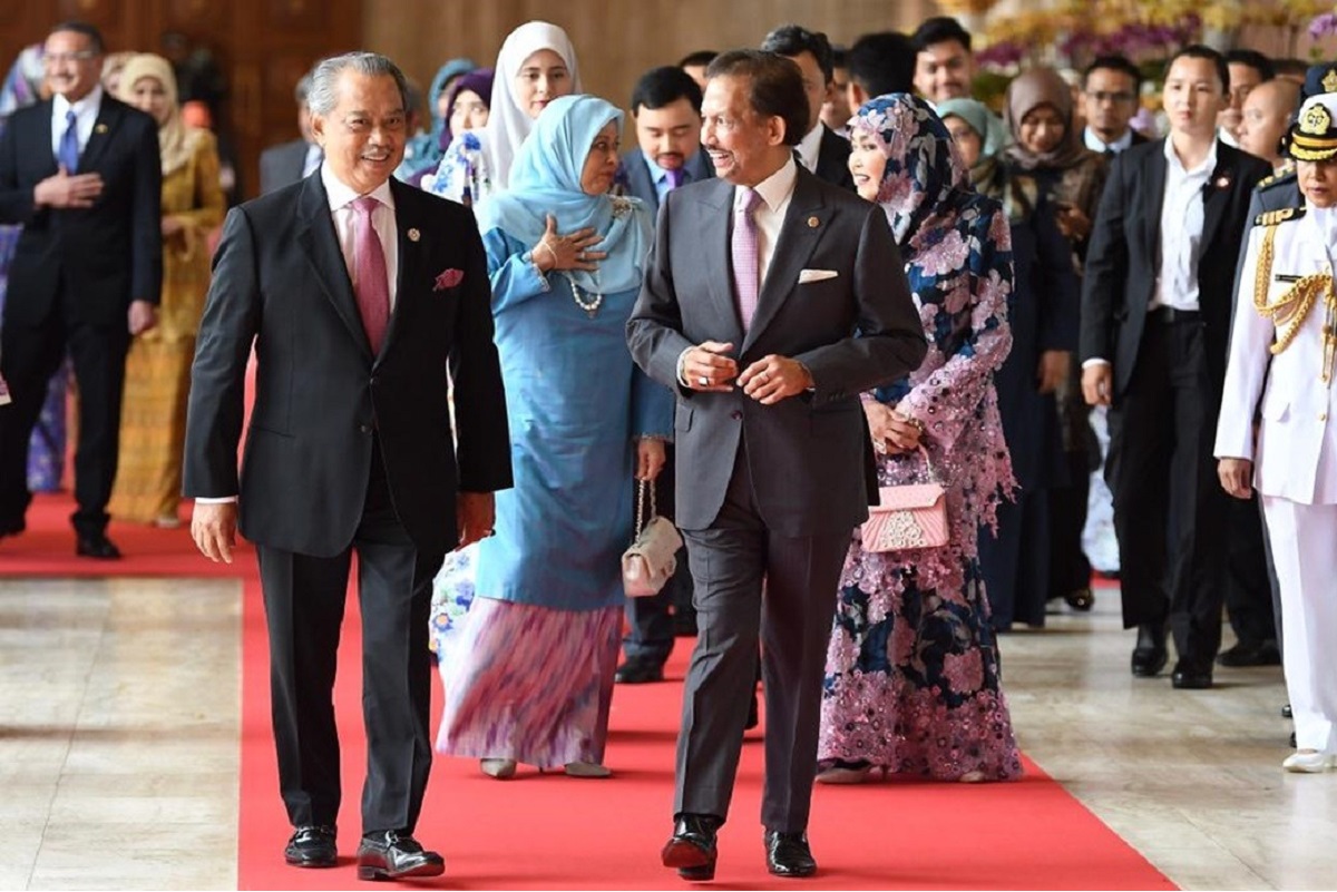 PM Muhyiddin meets Sultan of Brunei