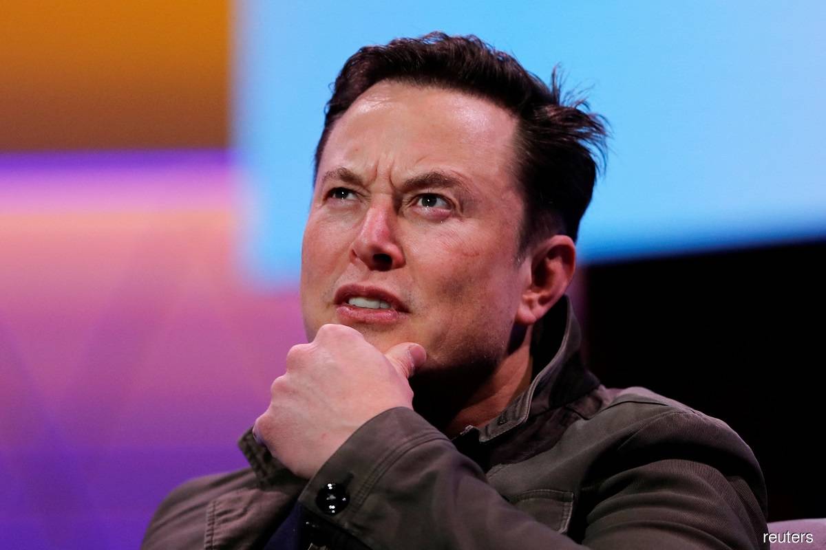 Musk says attention on him gone supernova