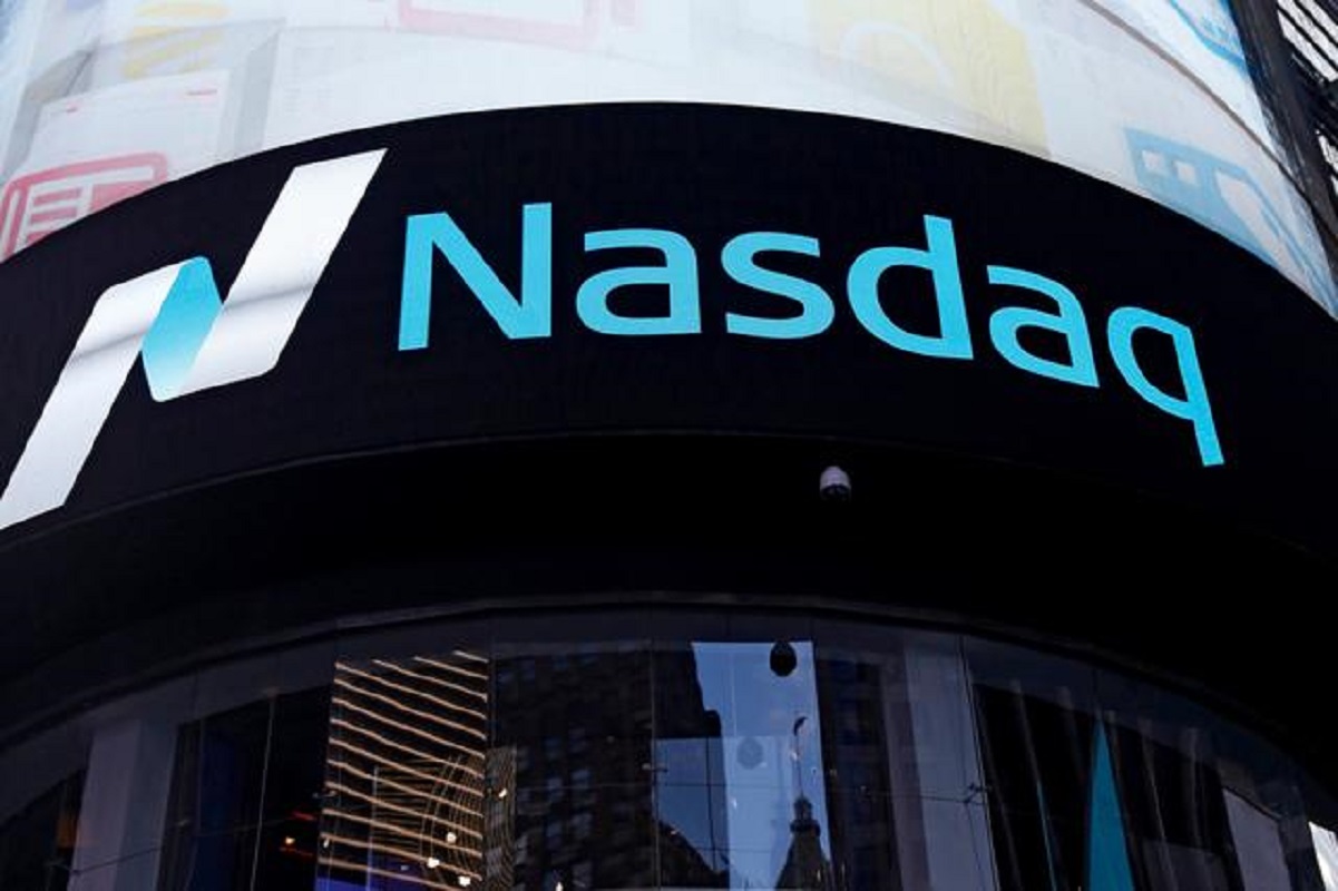 Nasdaq supported by Apple; Dow and S&P fall on weak economic data The