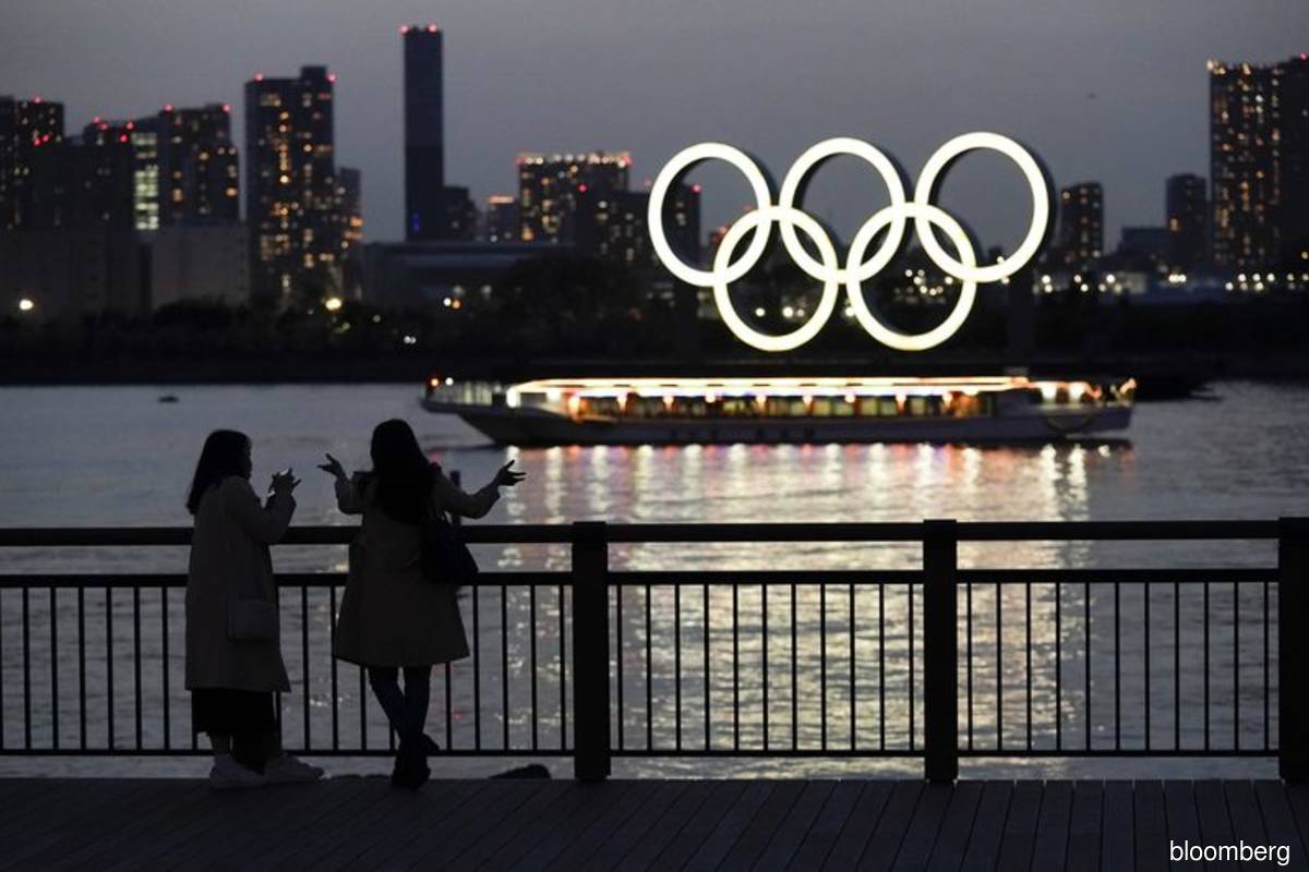 Tokyo Olympics fires ceremony director over 1998 Holocaust joke