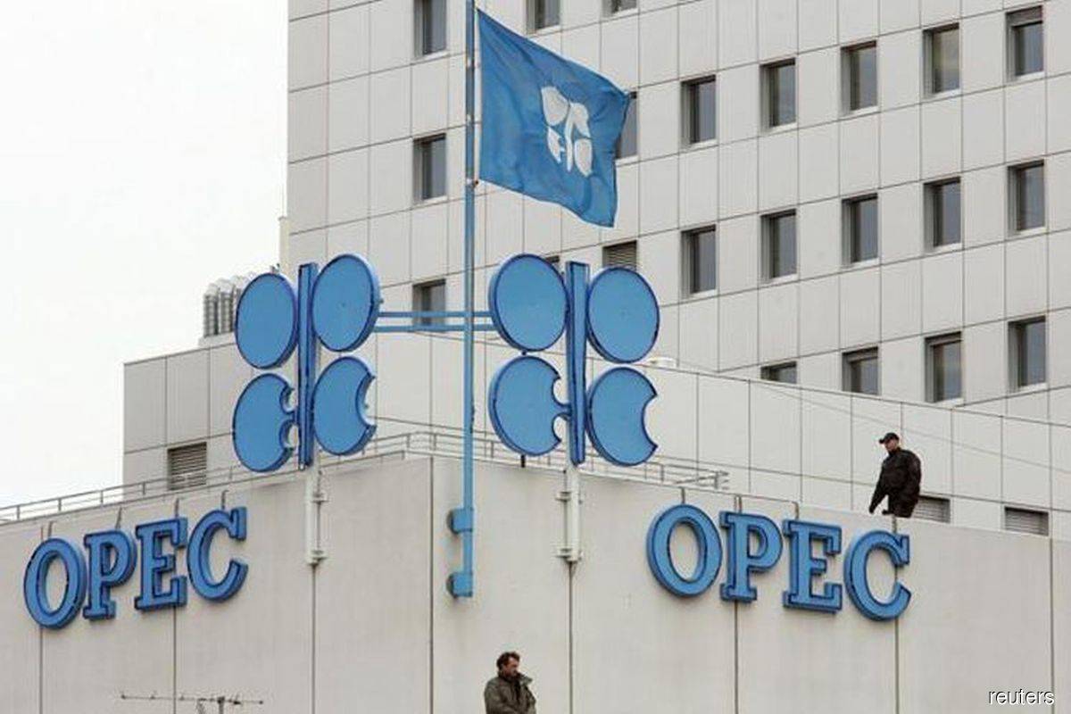 Oil steadies after wild ride with Chinese demand, OPEC+ in focus