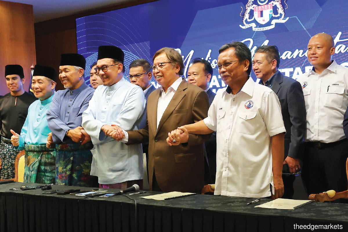 The government’s two-thirds majority was solidified after the coalitions entered into a memorandum of understanding among themselves  (Photo by Bernama)