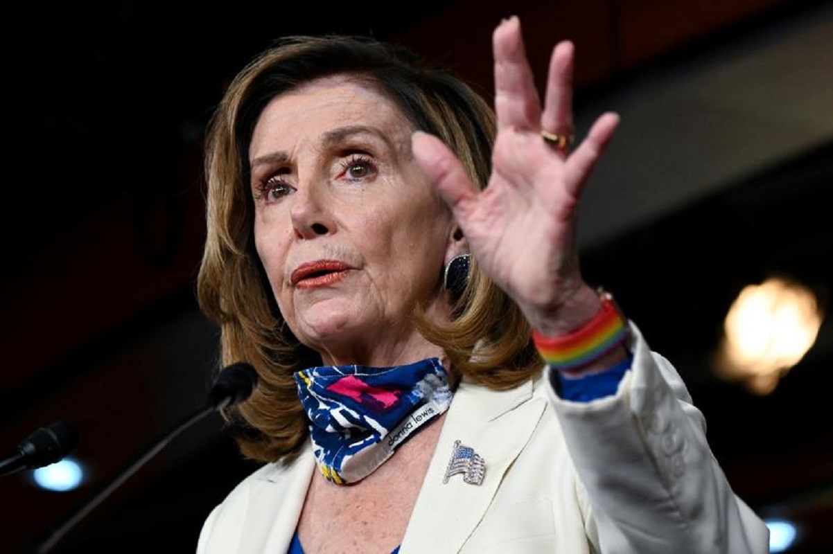 Pelosi eyes creation of panel to determine a president's fitness to serve