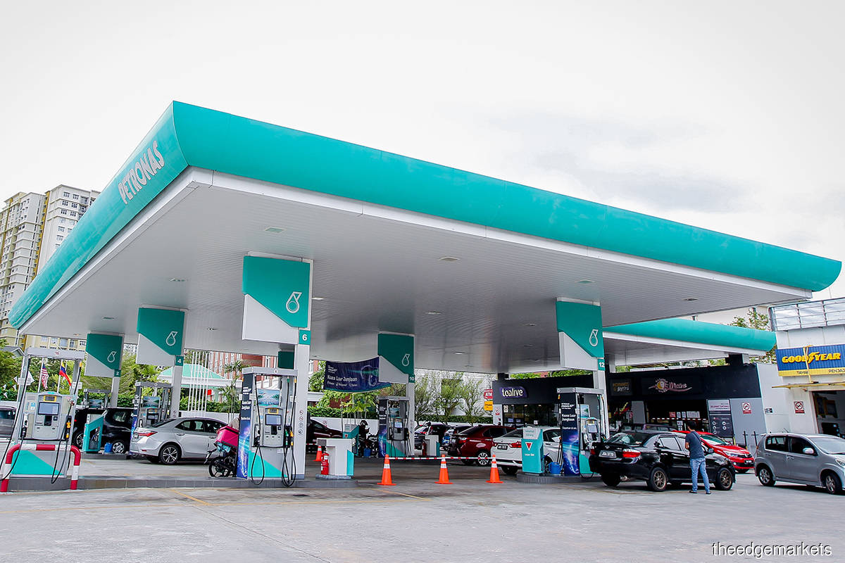 Petronas’ 2022 Fortune Global 500 rises to 216 from 277 in 2021