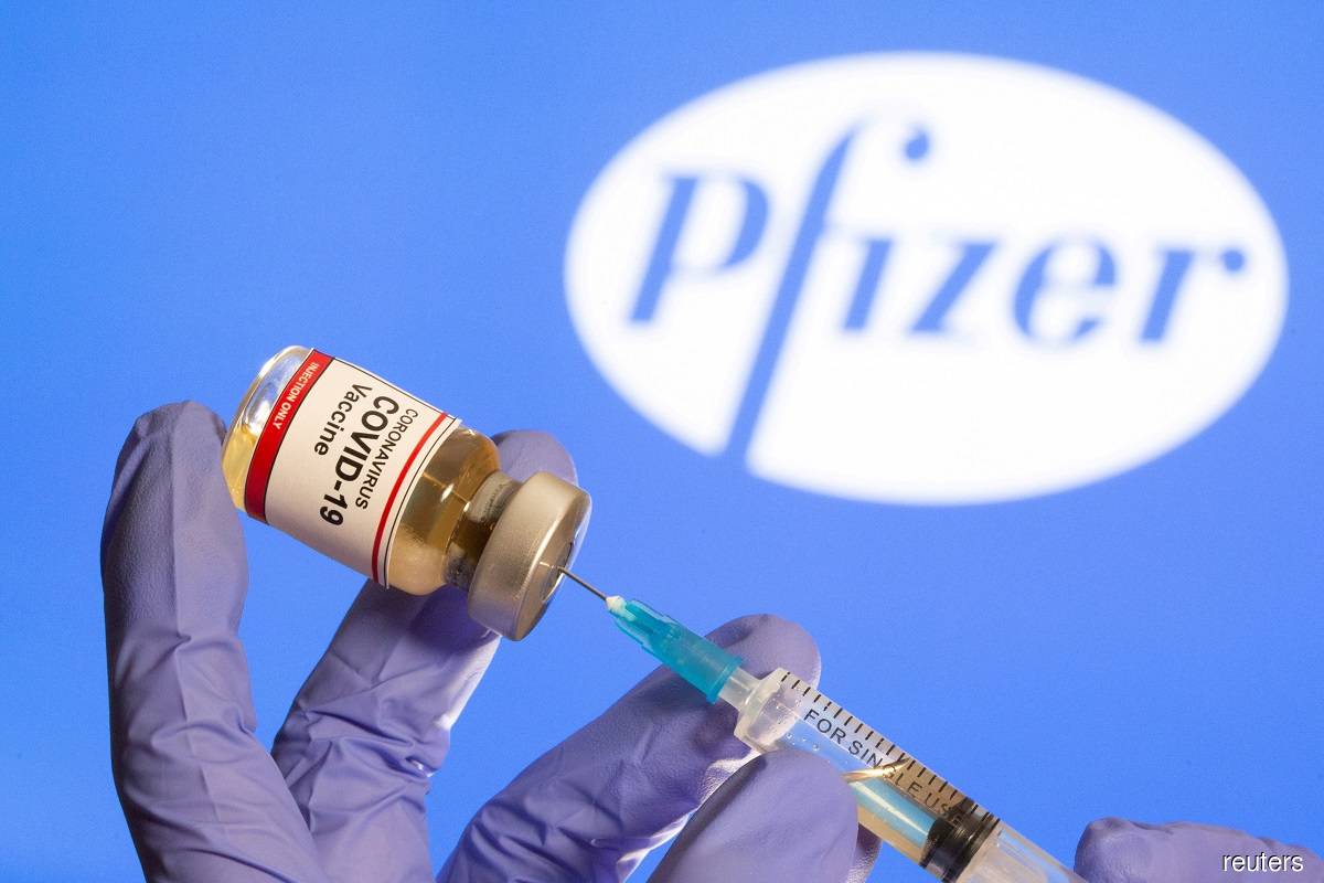 Pfizer CEO says Omicron-targeted vaccine likely needed, ready by March