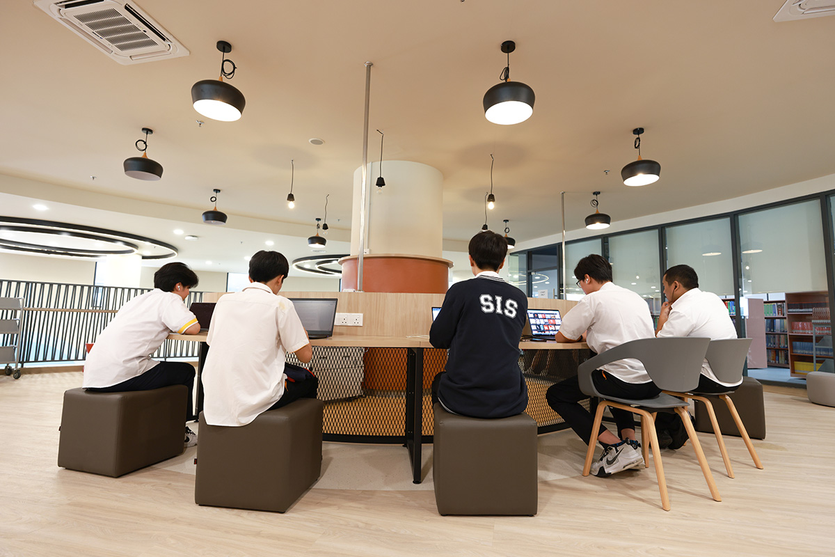 Nurturing Global Thinkers