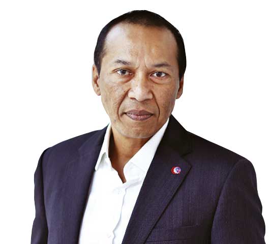 这家负债累累的油气公司正面临着为铺管驳船kota laksamana 101(kl101