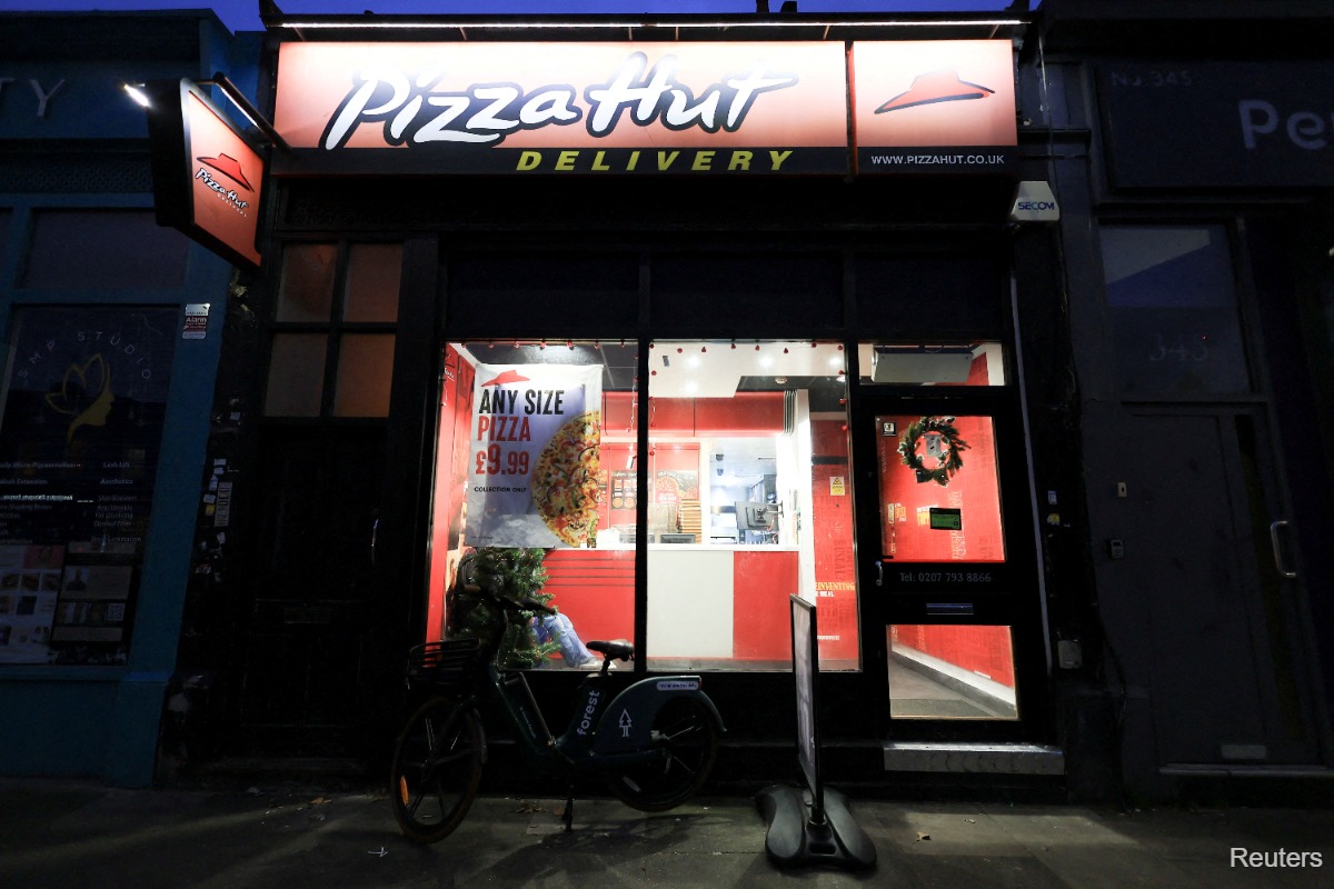 Yum Brands to sell Pizza Hut for US$2.7b