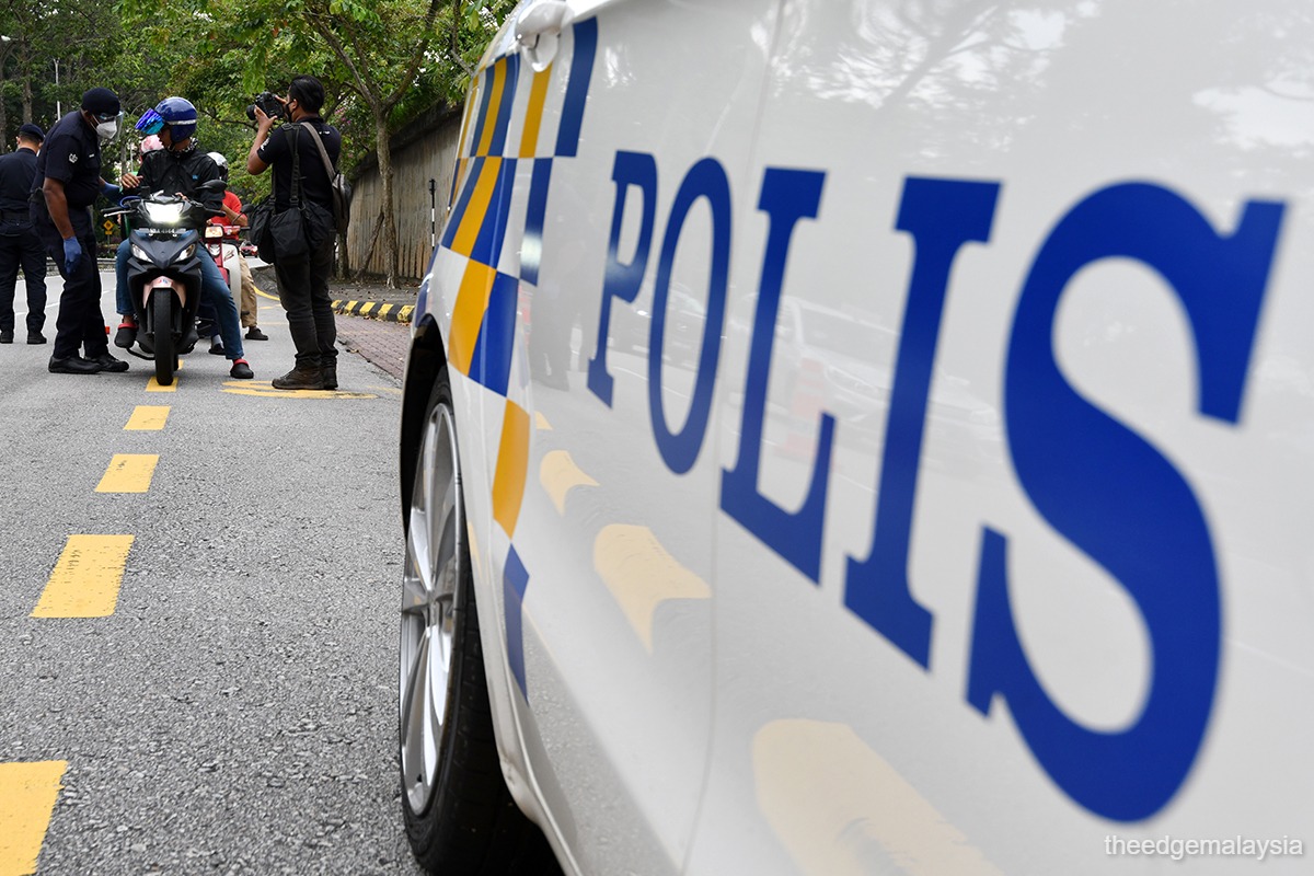 Deaf e-hailing driver files suit against police and govt for assault at St Regis hotel