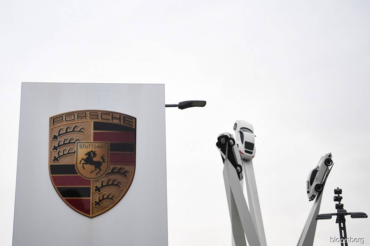 Goldman Sachs, Freshfields working on possible Porsche IPO — report