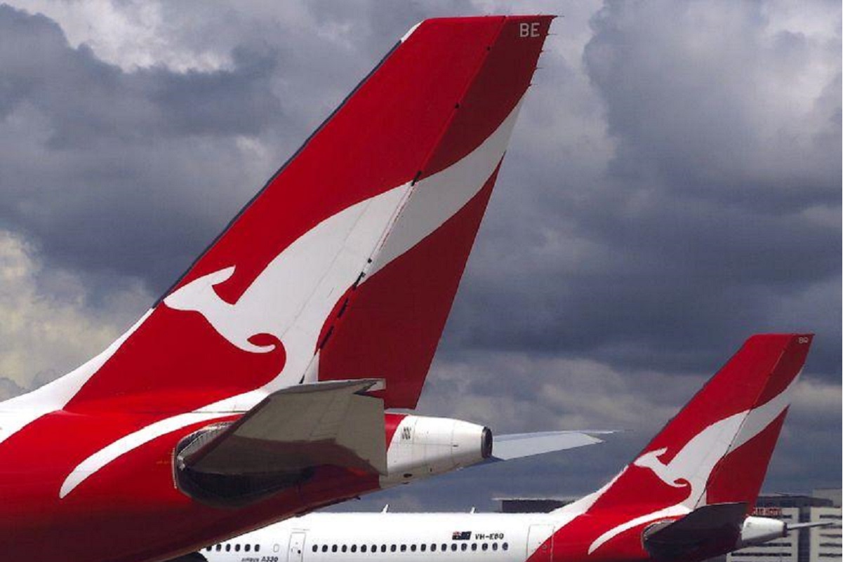 Qantas is so stretched it needs office staff to work as ground crew