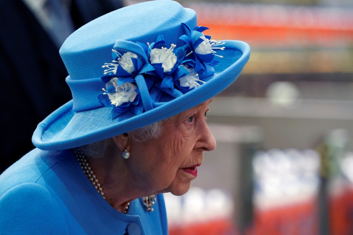 Queen Elizabeth says prayers for victims and survivors of 9/11