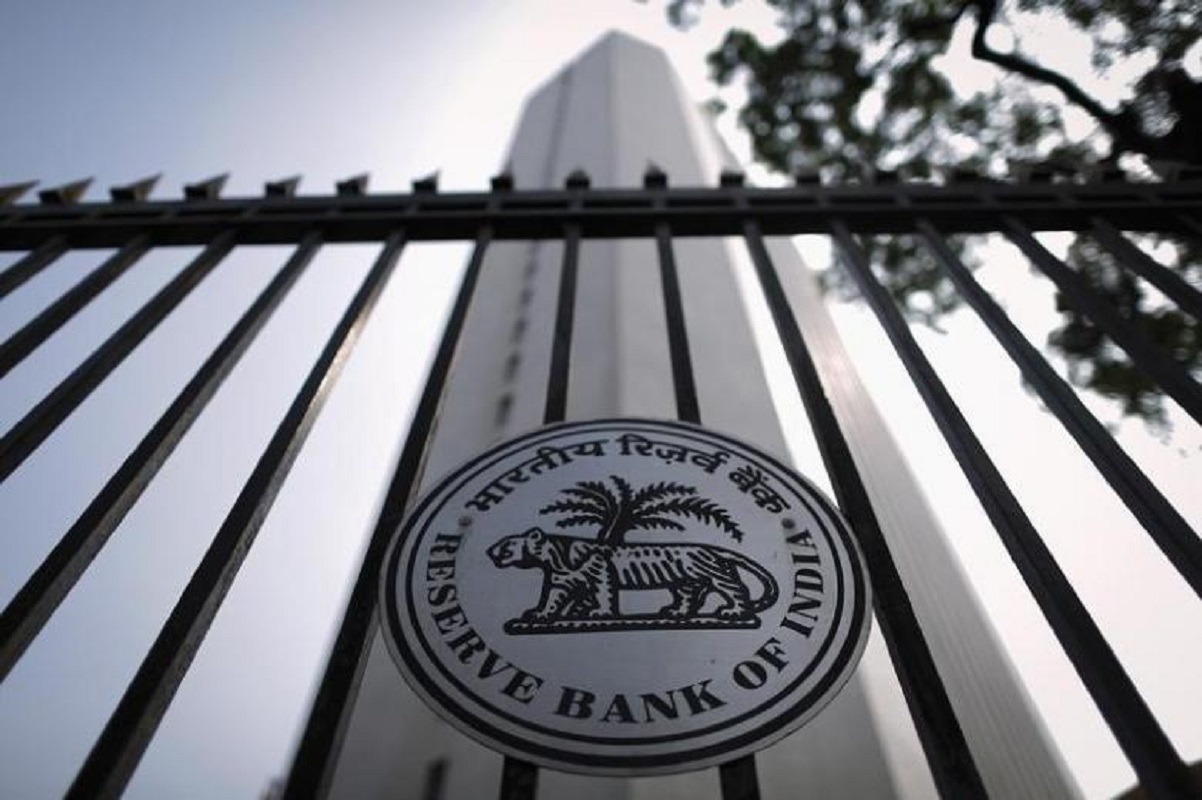 India central bank to focus on growth even as inflation breaches tolerance band