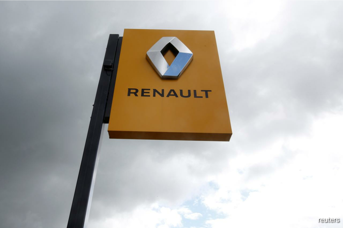 In his first strategy update since taking over in July, Chief Executive Luca de Meo said he would simplify manufacturing and rein in spending in areas like research, while cutting car production to 3.1 million units in 2025, from 4 million in 2019.