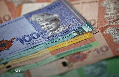 Ringgit weakens to new point at 4.4065 vs USD