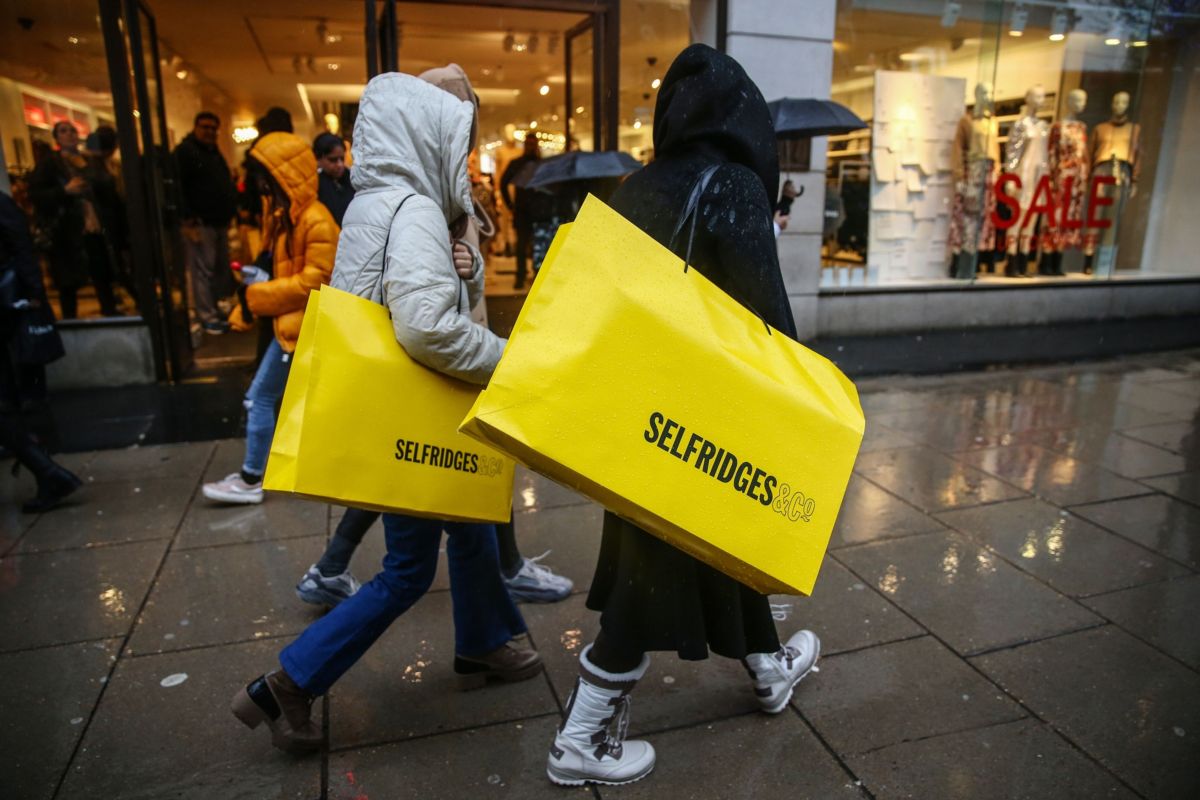 Selfridges turns to Thai co-owner Central Group for cash after Signa ...