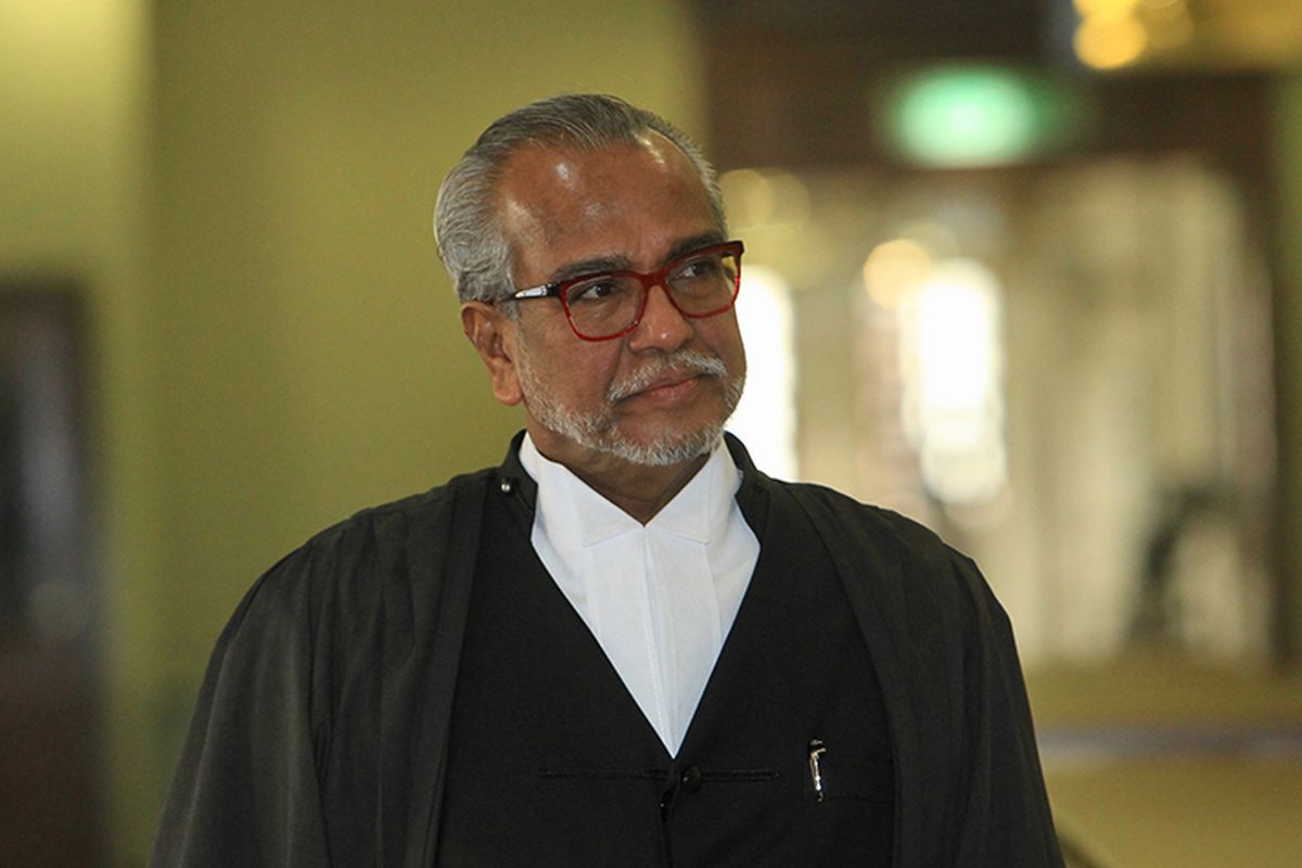 Shafee files appeal against High Court dismissal of Najib's bid for QC to represent him