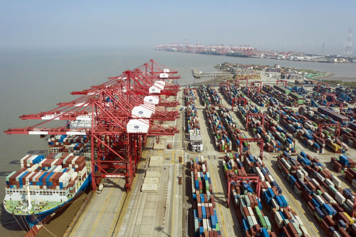 Shanghai port strives to keep global trade moving despite Covid