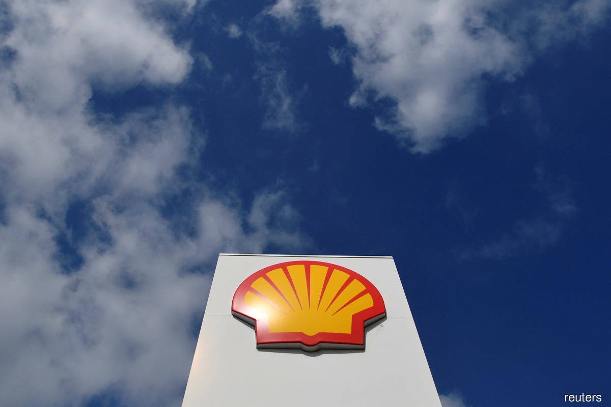 Shell posts US$9.45 bil profit, plans to boost dividend