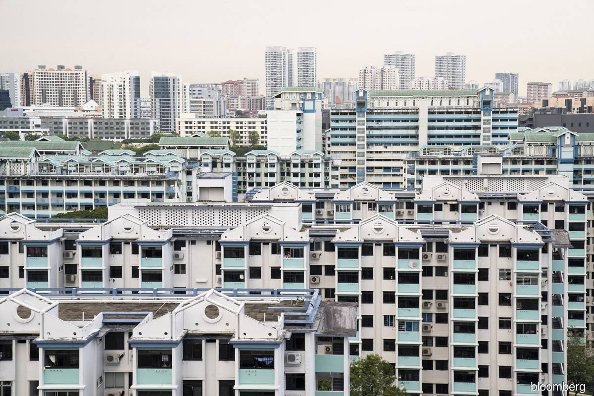 Singapore central bank sees stable residential property market