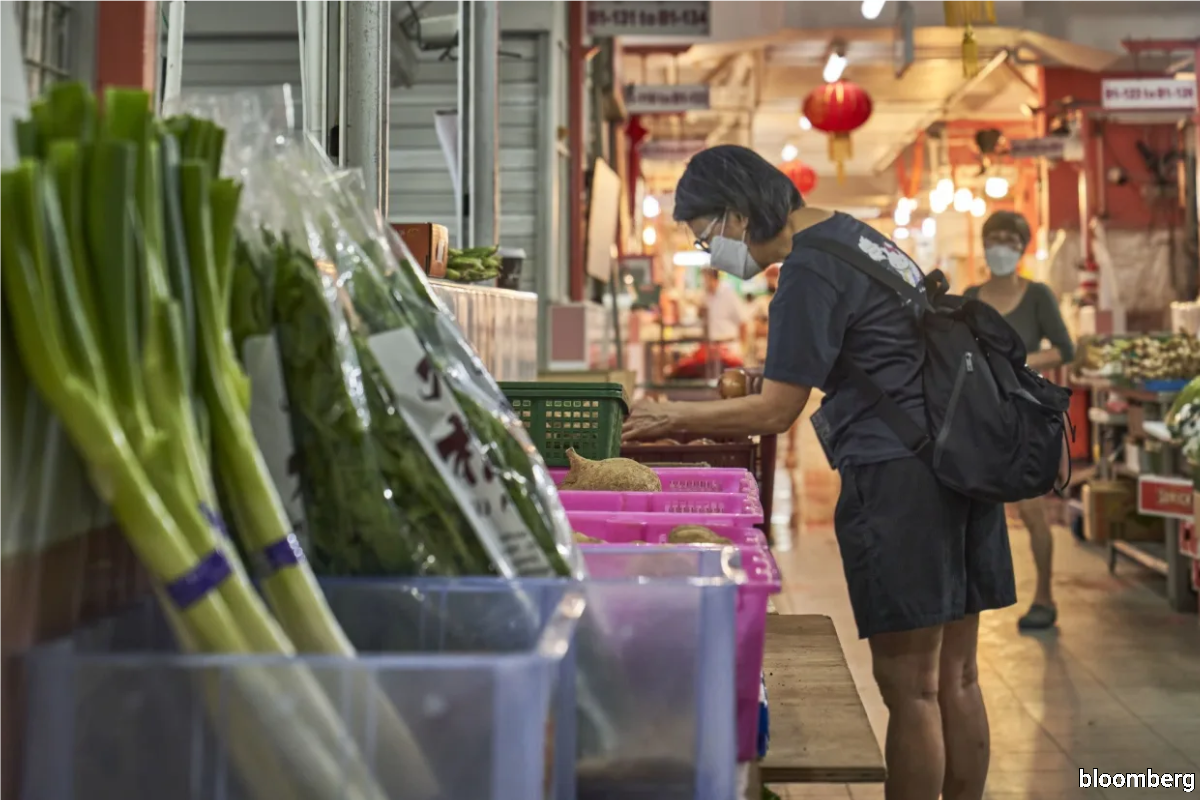 Faster Singapore inflation bolsters case for more tightening