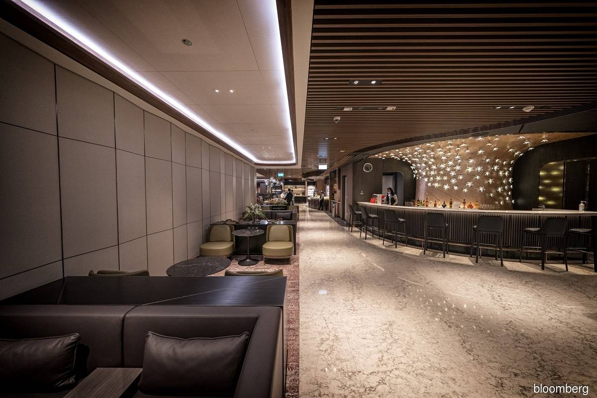 Singapore Airlines reopens Changi lounges after US$37 mil facelift