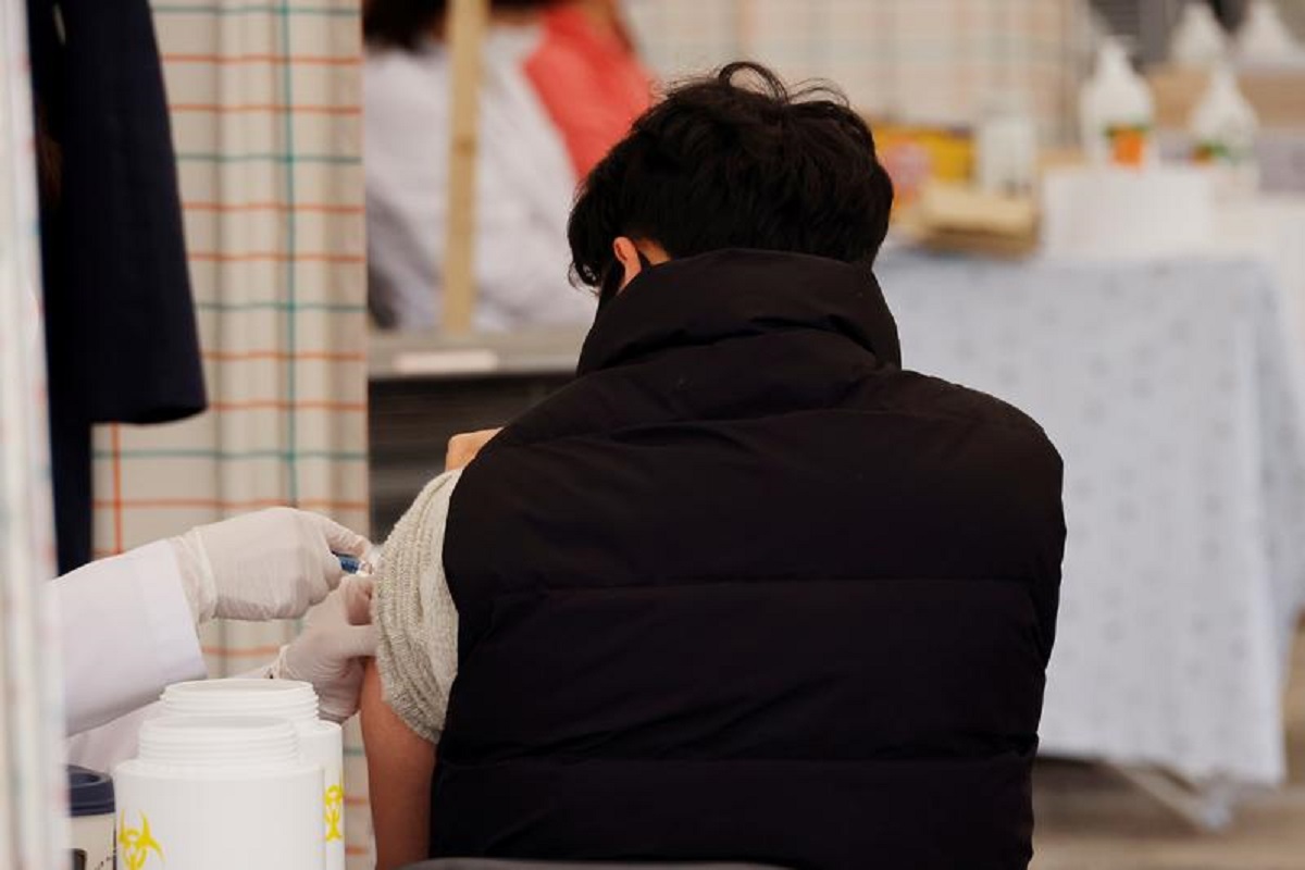 South Korean authorities stick to flu vaccine plan after ...