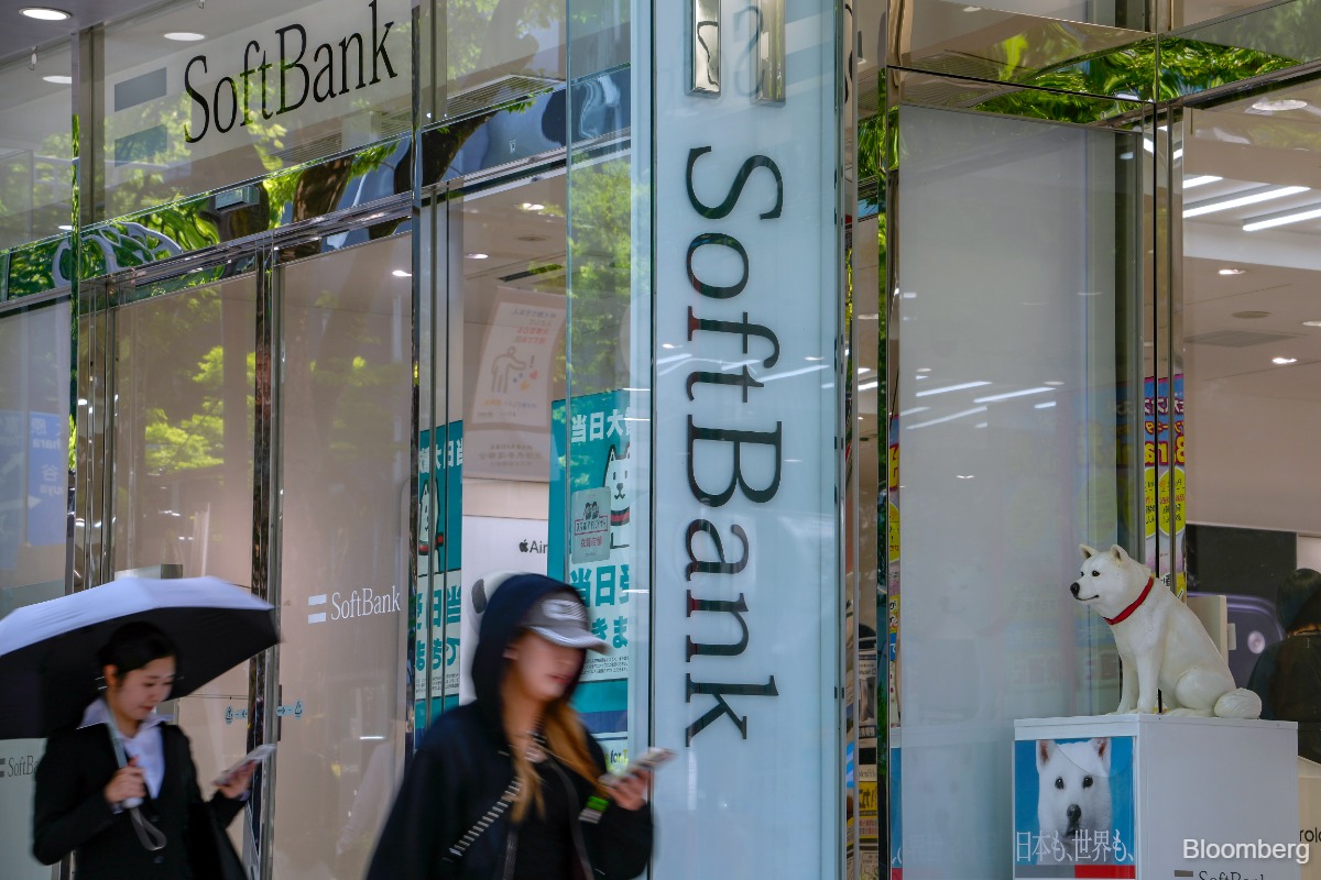 Softbank Supercell SoftBank overtakes Toyota as Japan's most valuable company