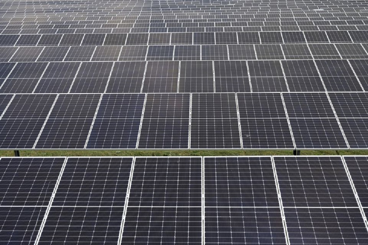US to expand solar panel tariffs after probe finds Chinese evasion