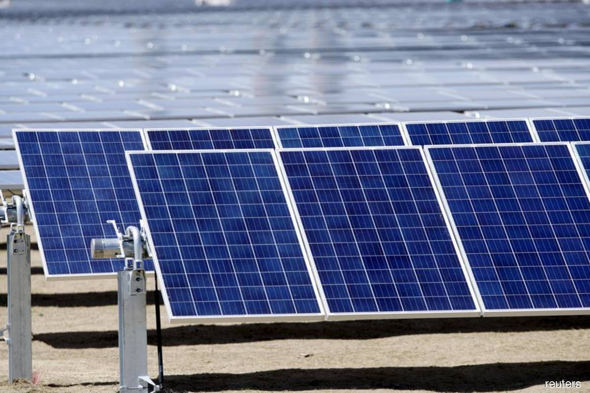 Solar-related stocks rise in active trade