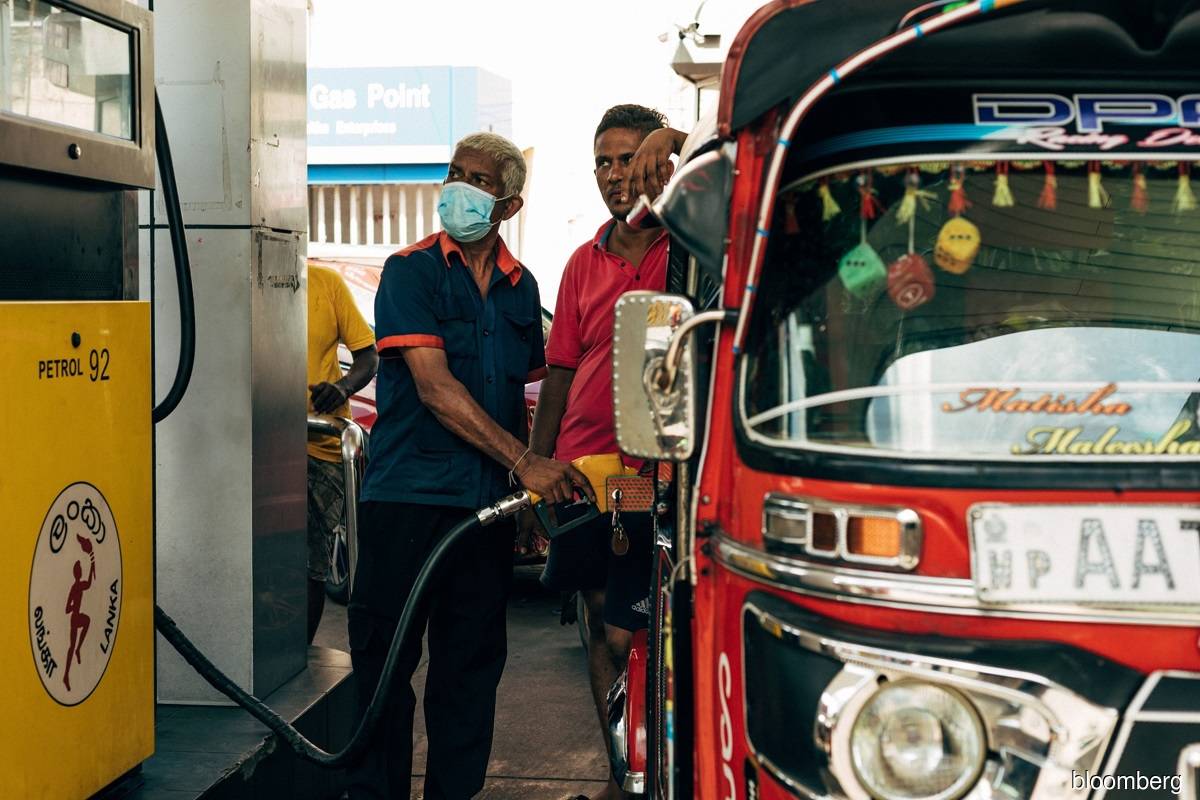 Sri Lanka offers fuel quotas to firms that can pay in dollars