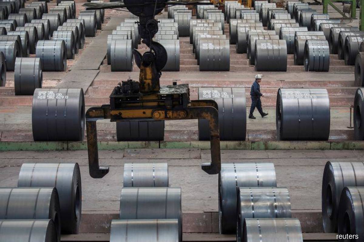 China's crude steel output slips for third month on production curbs