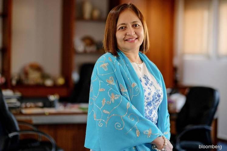 Philippine bank supervisor takes aim at male-dominated boards