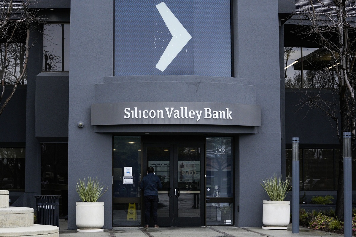 First Citizens weighing takeover of Silicon Valley Bank