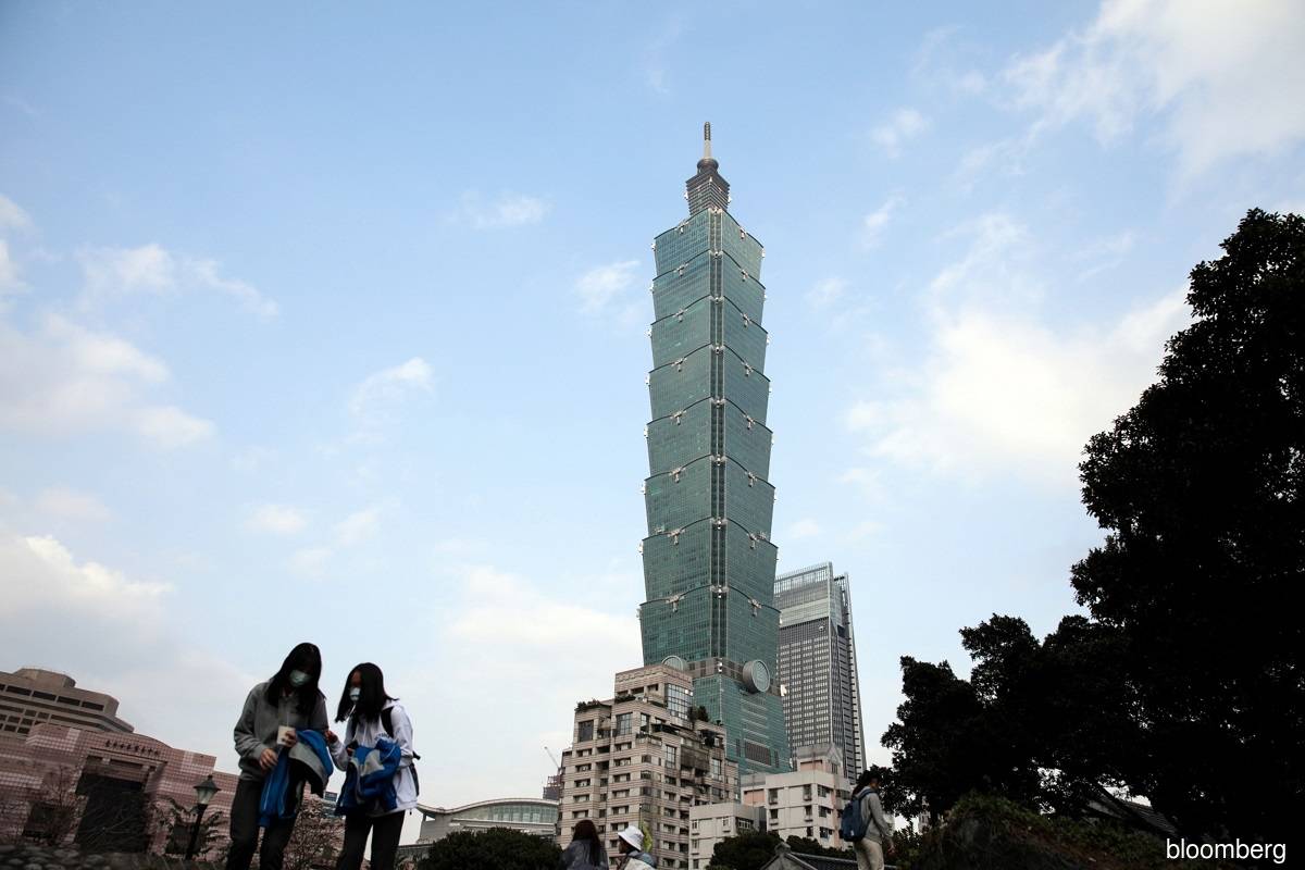 China stages more drills near Taiwan as US lawmakers visit