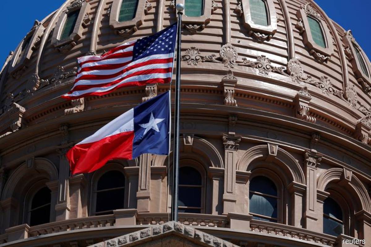 Report Texas mulls ban on Chinese citizens, others owning property