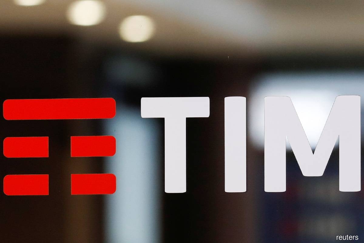 Italy's TIM sets out break-up plans to cut debt