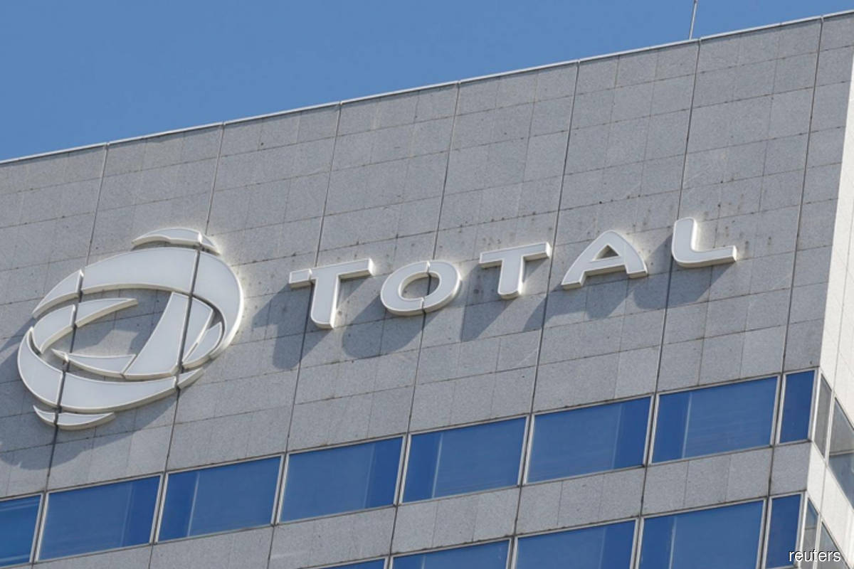 Total CEO sees tight gas market, pricey diesel in Europe in 2023