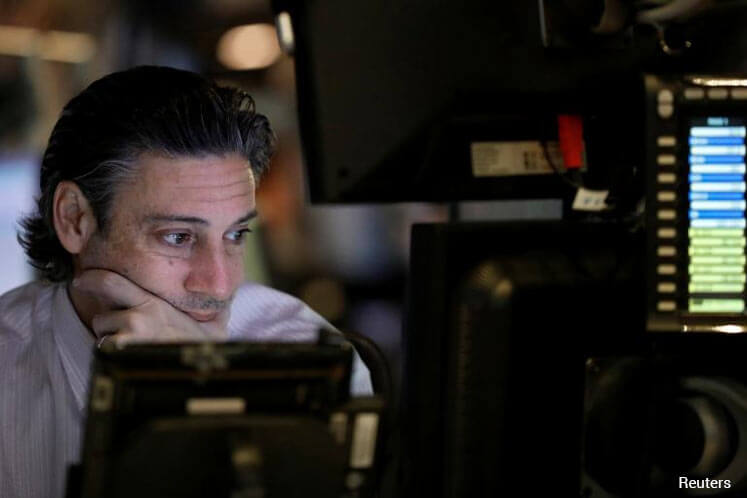Investors look to global growth for earnings power