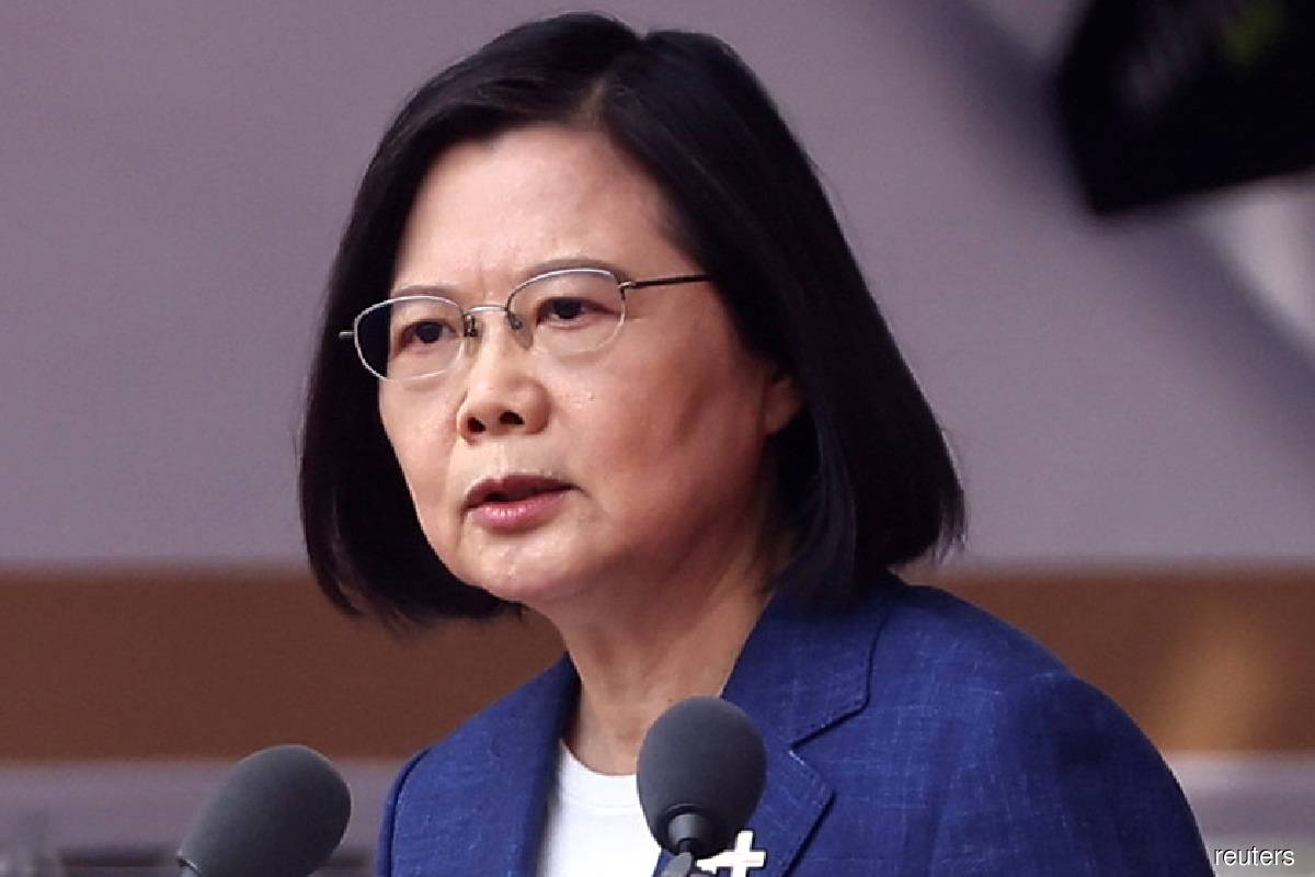 Taiwan will not be forced to bow to China, says president