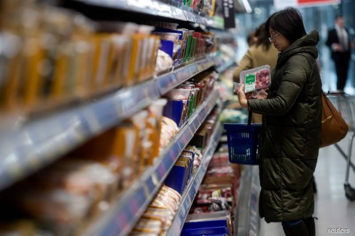 UK retail sales recovered weakly in December; borrowing jumped