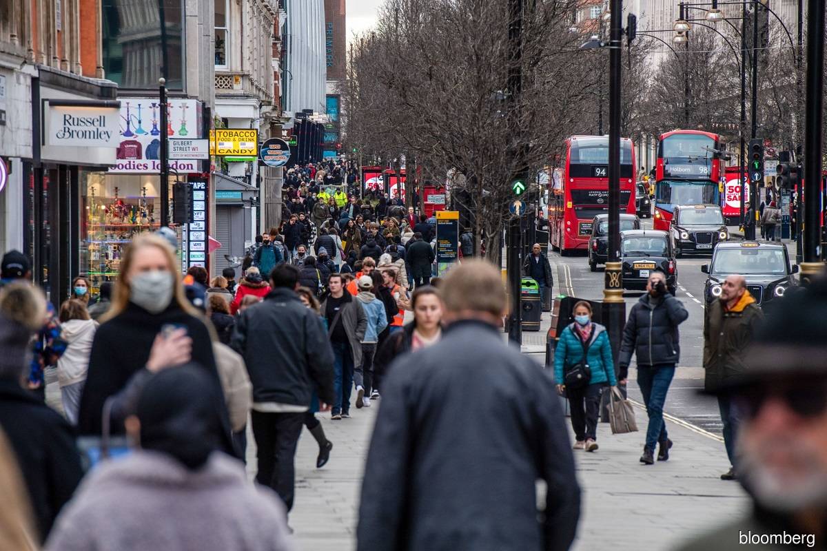 UK jobless rate lowest since 2019, but labour market signals some cooling
