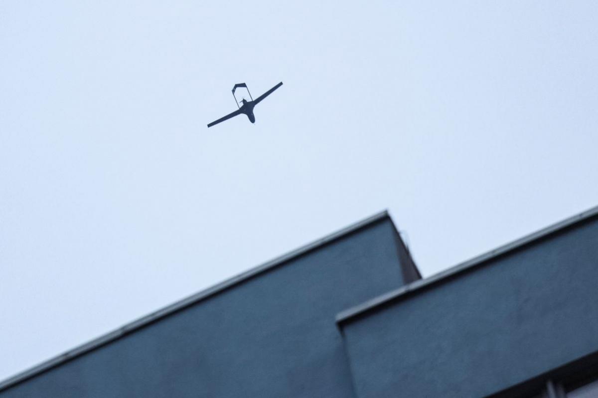 Moscow reports attacks on oil refineries and town near border with Ukraine